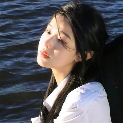 圣诞佳丽